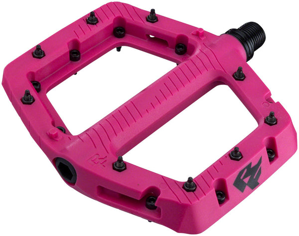 RaceFace Chester Pedals - Platform, Composite, 9/16