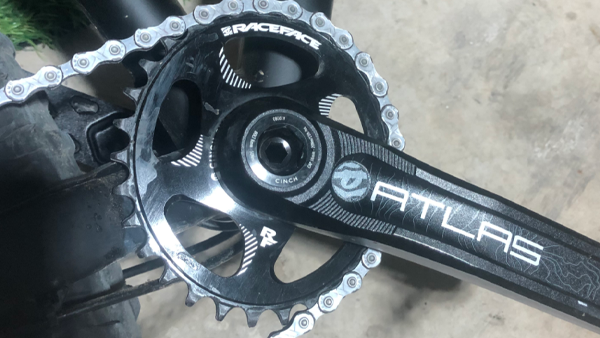Race Face Atlas Cinch Crank Arm Set [Rider Review] | Worldwide Cyclery