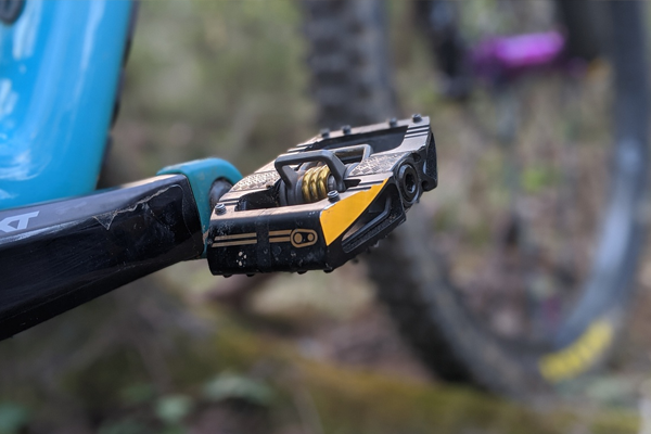 Crank Brothers Mallet Enduro 11 Pedals: Rider Review | Worldwide