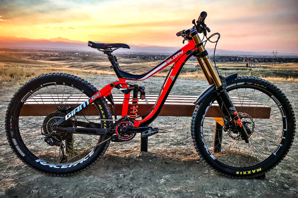 FOX_DHX2_Factory_Rear_Shock_Ri