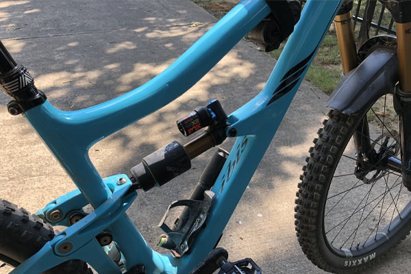 MTBフレーム GT dh i race Fox float Fox_Float_X2_Factory_Rear_Shoc