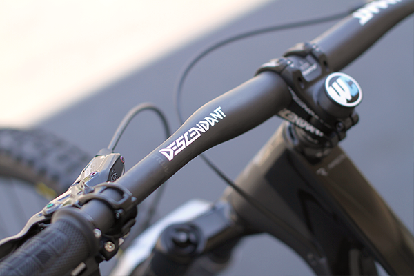 TruVativ Updates Descendant Carbon Handlebar - More Compliance