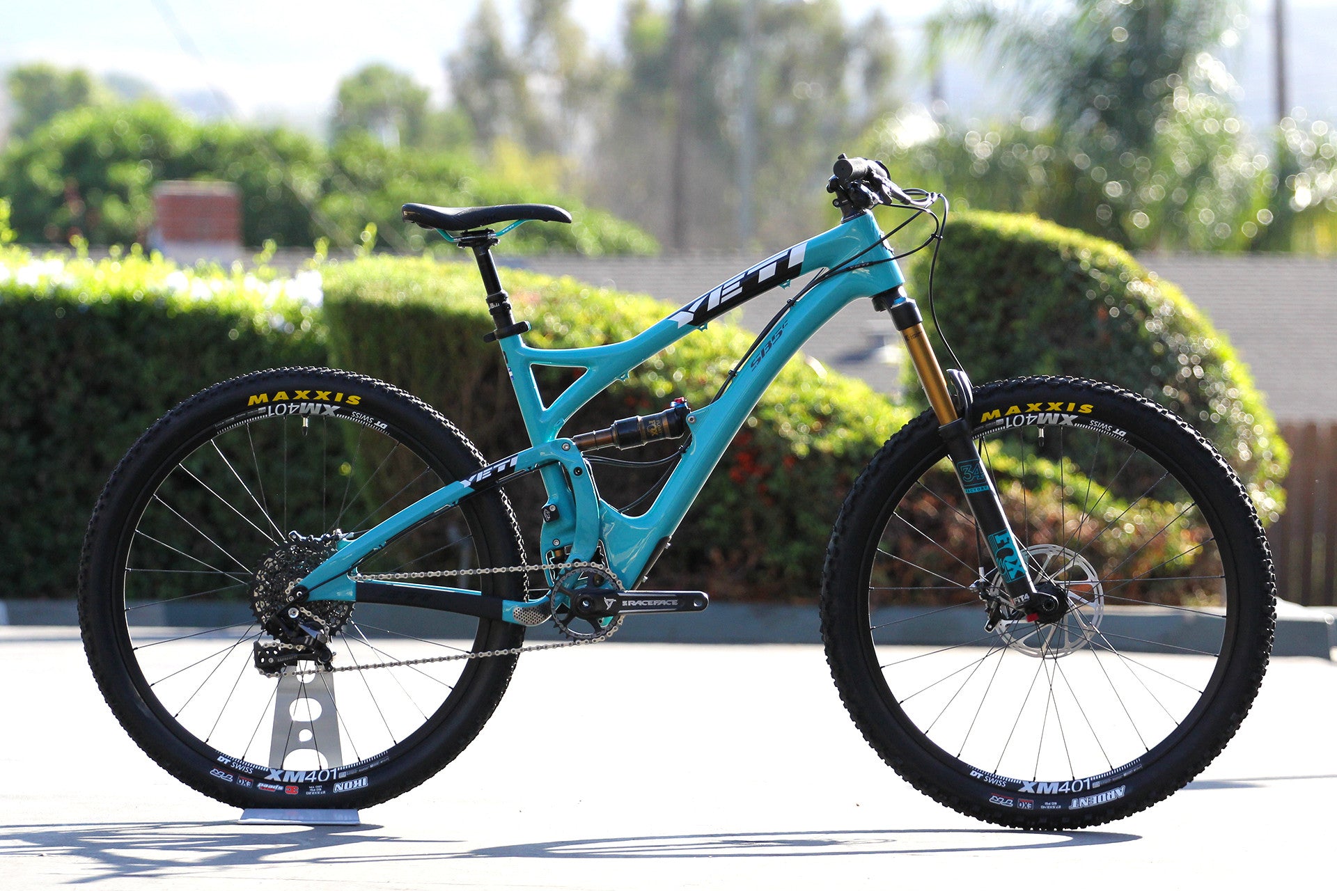 Introducing: The 2016 Yeti SB5C | Worldwide Cyclery