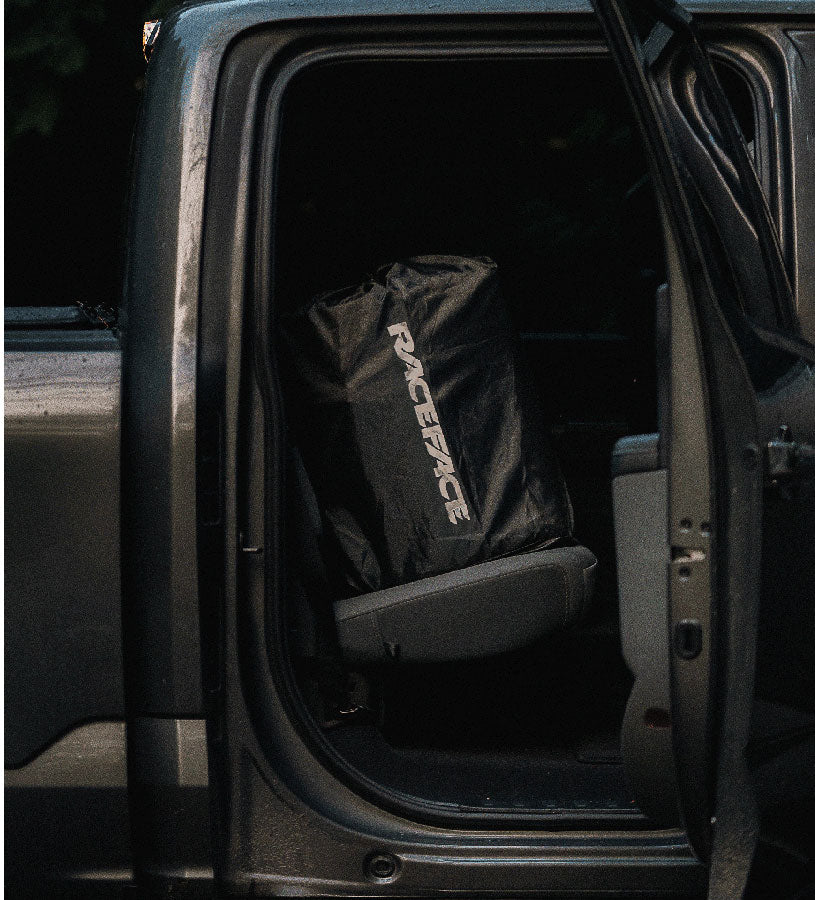 Race Face Stash Tailgate Pad - Black, Full - Tailgate Pad - Stash Tailgate Pad