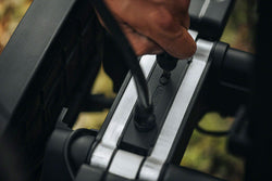 Thule Epos Platform Hitch Bike Rack With Lamp Kit - 2-Bike, 1-1/4", 2" Receiver, Black MPN: 903211 UPC: 091021431430 Hitch Bike Rack Epos Hitch Rack
