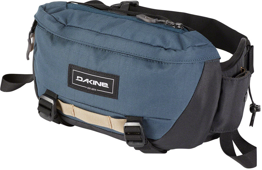 Dakine Hot Laps Waist Pack - 2L, Midnight Blue MPN: D.100.5589.421.OS UPC: 194626391236 Lumbar/Fanny Pack Hot Laps Waist Pack