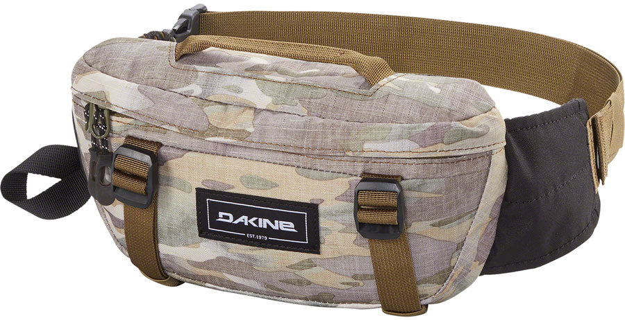 Dakine Hot Laps Waist Pack - 1L, Vintage Camo MPN: D.100.5548.968.OS UPC: 194626519104 Lumbar/Fanny Pack Hot Laps Waist Pack