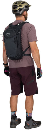 Osprey Berm 12 Hydration Pack - Raven Gray - Hydration Packs - Berm Hydration Pack