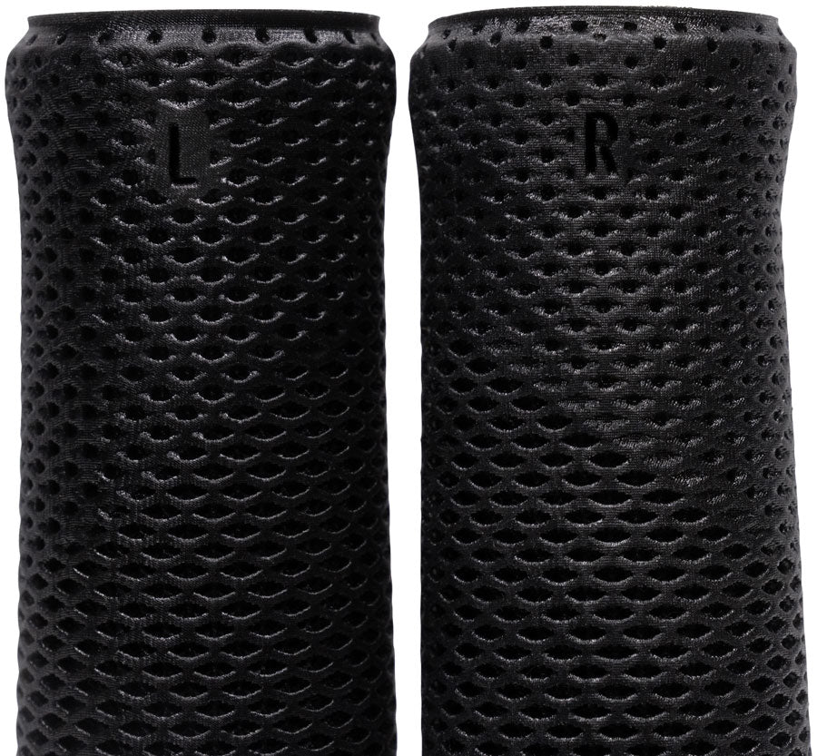 ENVE Composites Fractal Lock-On Trail Grips - 31.5mm, Black - Grip - Fractal Lock-On Trail Grips