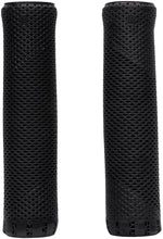 ENVE Composites Fractal Lock-On Trail Grips - 34.5mm, Black MPN: 000-1001-216 UPC: 810165972285 Grip Fractal Lock-On Trail Grips