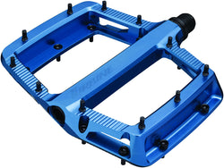 RaceFace Turbine Pedals - Platform, Aluminum, 9/16", Blue MPN: 941-00-004-05 UPC: 821973491998 Pedals Turbine Pedals