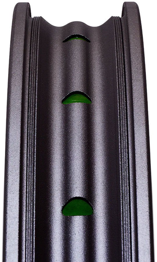 Spank Spike 369 Vibrocore Rim - 29", Disc, Black, 32H - Rims - Spank Spike 369 Vibrocore Rim