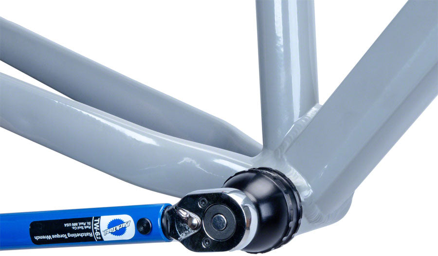 Park Tool BBT-49.3 Bottom Bracket Tool - 16 Notch - Bottom Bracket Tool - BBT 16 Notch Bottom Bracket Tool