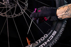 Muc Off Hey Dipstick Tubeless Sealant Check Tool - Valve Tool - Hey Dipstick Tubeless Sealant Check Tool