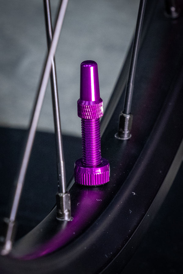 Muc-Off V2 Tubeless Valve Kit - Purple, 44mm, Pair - Tubeless Valves - V2 Tubeless Valve Kit
