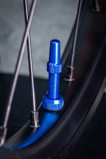 Muc-Off V2 Tubeless Valve Kit - Blue, 44mm, Pair - Tubeless Valves - V2 Tubeless Valve Kit