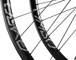 ENVE Composites AM30 Foundation Wheelset - 29", 15 x110/148mm, Center-Lock, Micro Spline, Black MPN: 100-2118-009 UPC: 810024552177 Wheelset AM30 Wheelset