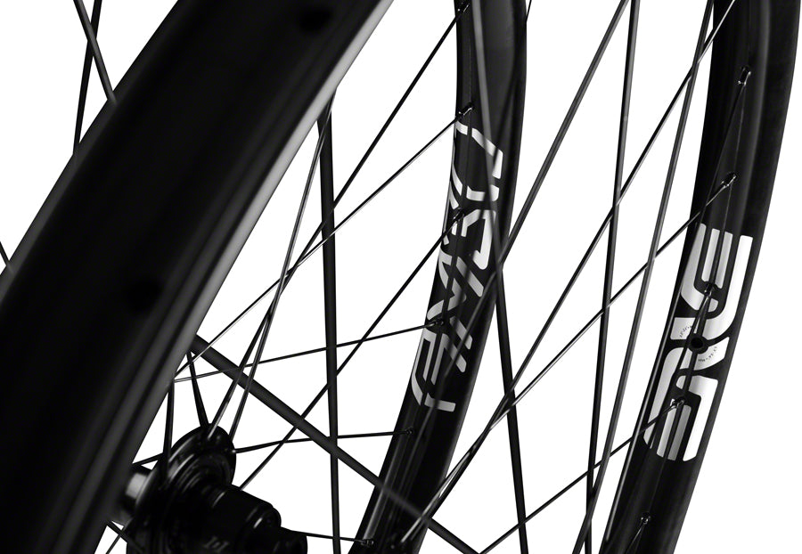 ENVE Composites AM30 Foundation Wheelset - 29", 15 x110/148mm, Center-Lock, Micro Spline, Black - Wheelset - AM30 Wheelset