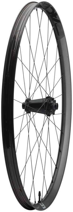 RaceFace Era SL Front Wheel - 29", 15 x 110mm, 6-Bolt, Carbon Black MPN: 944-00-118 UPC: 821973509969 Front Wheel Era SL Front Wheel