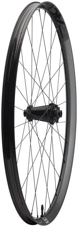 RaceFace Era SL Front Wheel - 29", 15 x 110mm, 6-Bolt, Carbon Black MPN: 944-00-118 UPC: 821973509969 Front Wheel Era SL Front Wheel