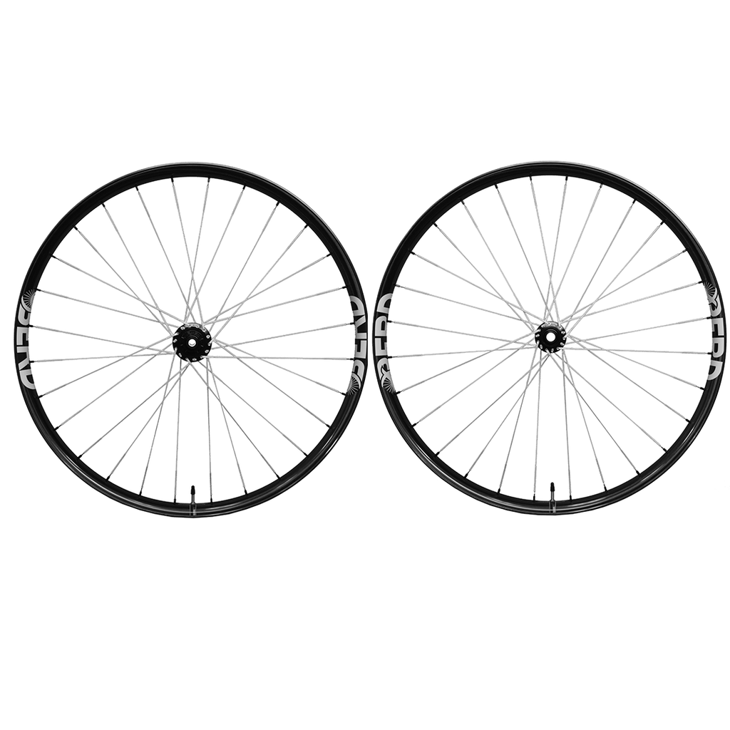 Berd Hawk27 Carbon White Spokes - Industry Nine Hydra Wheelset 29