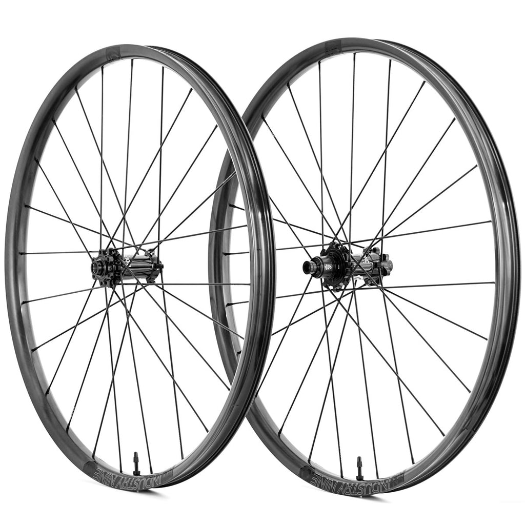Industry Nine Hydra Enduro 315 Carbon 24h, 29" 15x110, 12x148 Boost, HG, Black MPN: W2AE39CBBCEE1 Wheelset Enduro 315 Wheelset