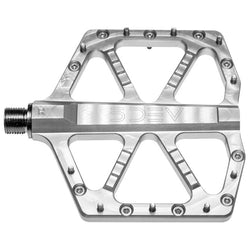 5Dev Jumpline Flat Pedals - Raw Silver MPN: P03-02 UPC: 850076919764 Pedals Jumpline Pedals