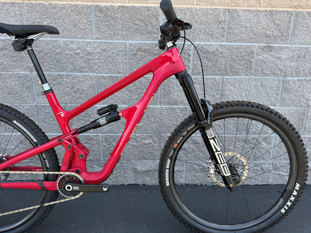 Revel Rail 29 SRAM XX T-Type AXS Complete Build Shred Velvet (Red) Mountain Bike Rail 29