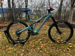 Forestal Siryon Complete Bike w/ Neon Build, Large, Deep Forest Lightly Used MPN: F2.2160203.27 E-Mountain Bike Siryon