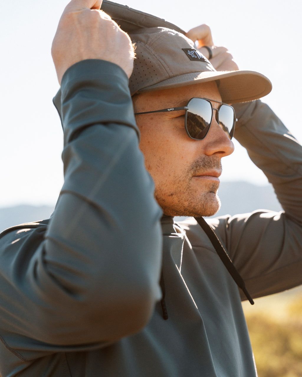 KETL Mtn MilesBound Travel Pullover Hoodie Grey Men's Sweatshirt/Hoodie Milesbound Travel Hoodie (Pullover)