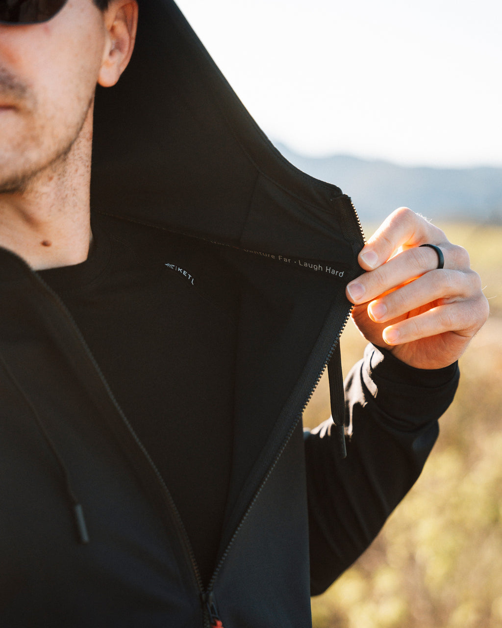 KETL Mtn MilesBound Travel Zip Up Hoodie Black Men's - Sweatshirt/Hoodie - Milesbound Travel Hoodie (Zip-Up)