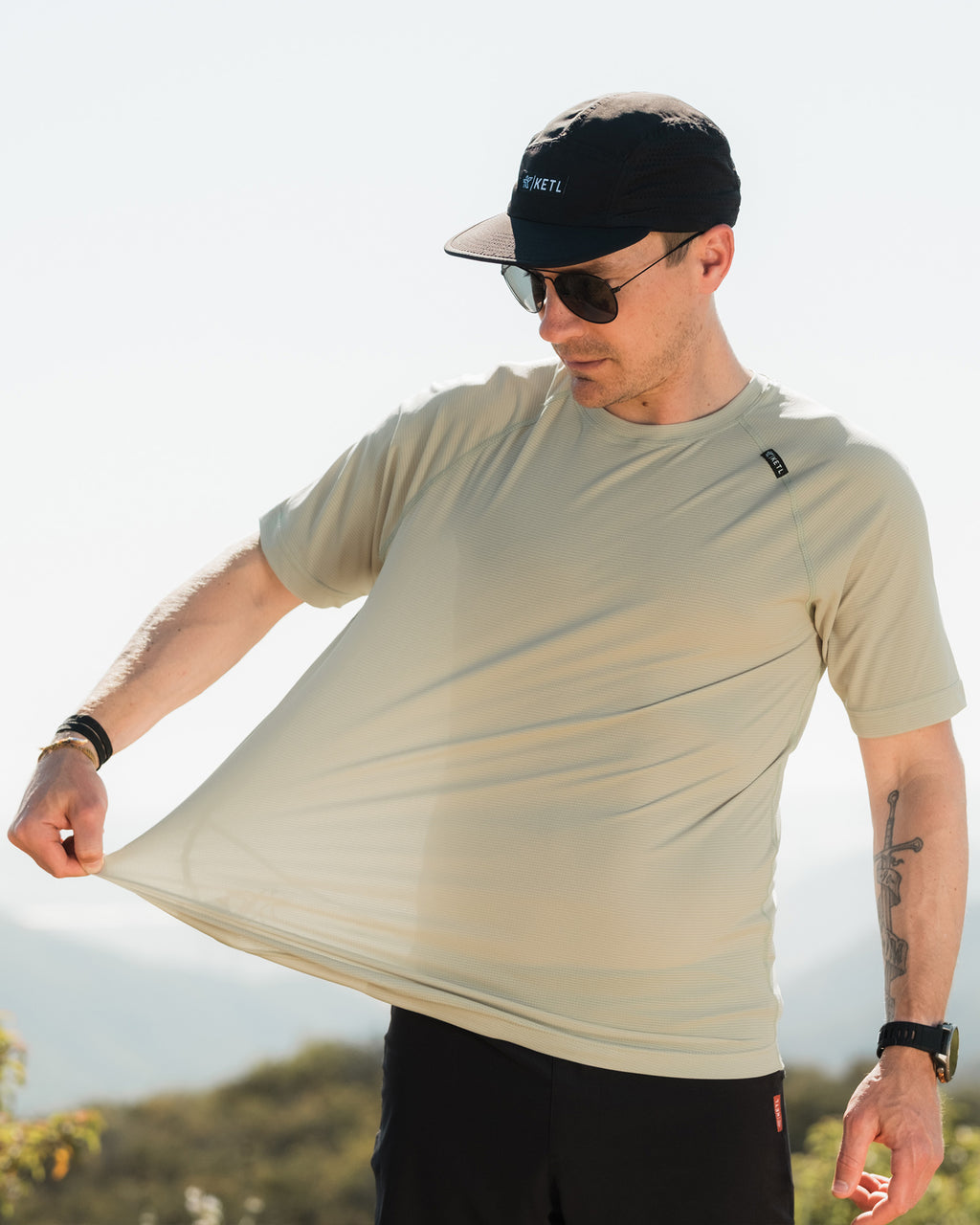Ketl Mtn Nofry Sun Shirt Short Sleeve - SPF/UPF 30+ Sun Protection Shirt Lightweight For Summer Travel - Sage Men's - T-Shirt - Nofry Sun Shirt SS