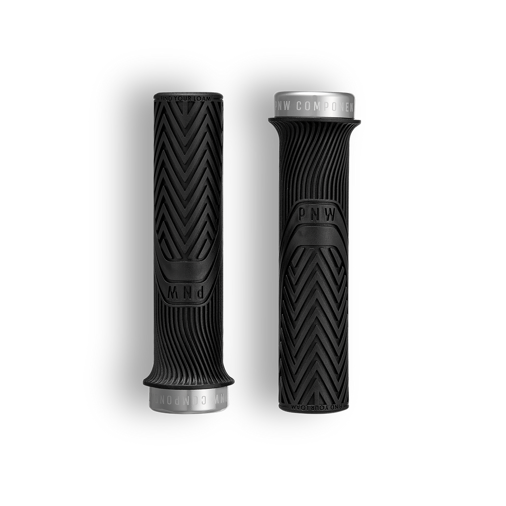 PNW Components Loam Grips - LTD Black & Silver - XL MPN: LGA25BS-XL UPC: 810035877542 Grip Loam Grips LTD