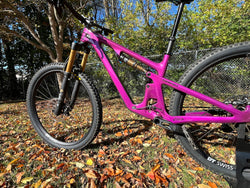 Yeti SB140 29" Turq Series Complete Bike w/ TE3 XO T-Type Build Medium Sangria Lightly Used MPN: B23149TMDPSAFATE36500 Mountain Bike (USED) SB140