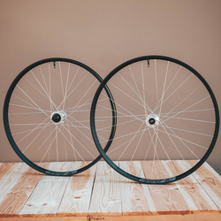 Trail One Components The Shed Wheelset MX 29"/27.5", Hydra 2, Silver - Wheelset - Shed Wheelset Hydra 2