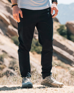 KETL Mtn Vent Jogger'ish Lightweight Travel Pants 30" Inseam Black Men's Casual Pants Vent Jogger'ish Lightweight Travel Pants 30"