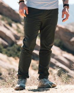KETL Mtn Vent Jogger'ish Lightweight Travel Pants 30" Inseam Green Men's Casual Pants Vent Jogger'ish Lightweight Travel Pants 30"